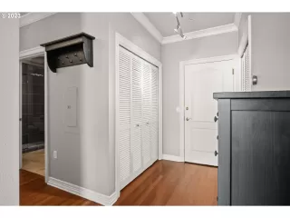 Photo #3: 24603162 Listing