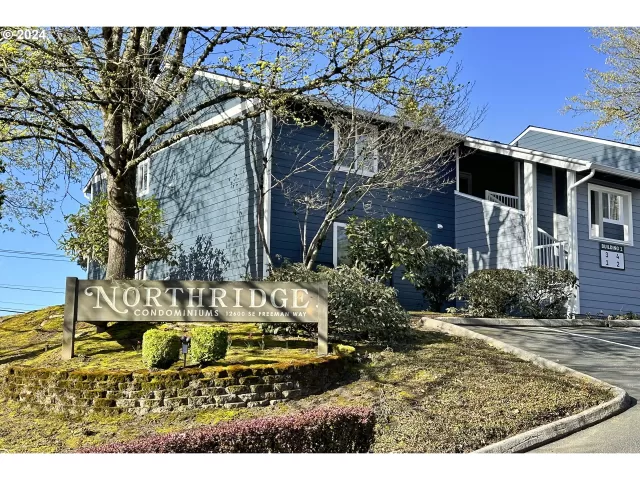 MLS: 24604084 Condo For Sale