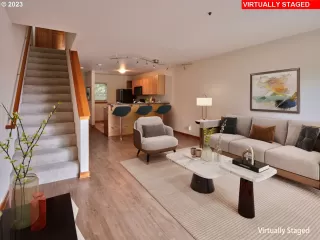 Photo #5: 24606010 Listing