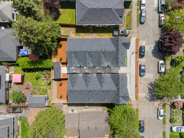 MLS: 24606444 Condo For Sale