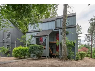 Photo #2: 24608799 Listing