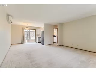 Photo #5: 24609311 Listing 