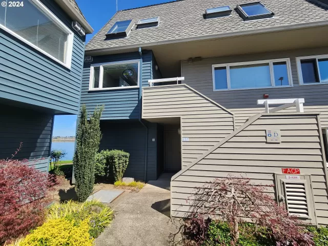 MLS: 24612010 Condo For Sale