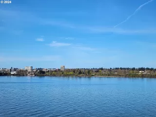 Photo #4: 24612010 Listing 