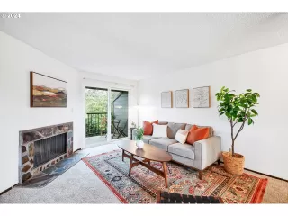 Photo #1: 24612407 Listing