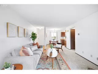 Photo #2: 24612407 Listing