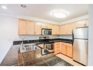 Photo #3: 24613953 Listing