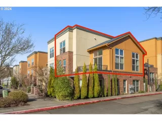 Photo #1: 24614328 Listing