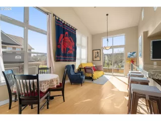 Photo #6: 24614328 Listing