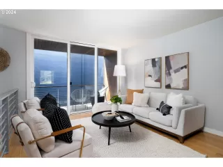 Photo #2: 24616659 Listing