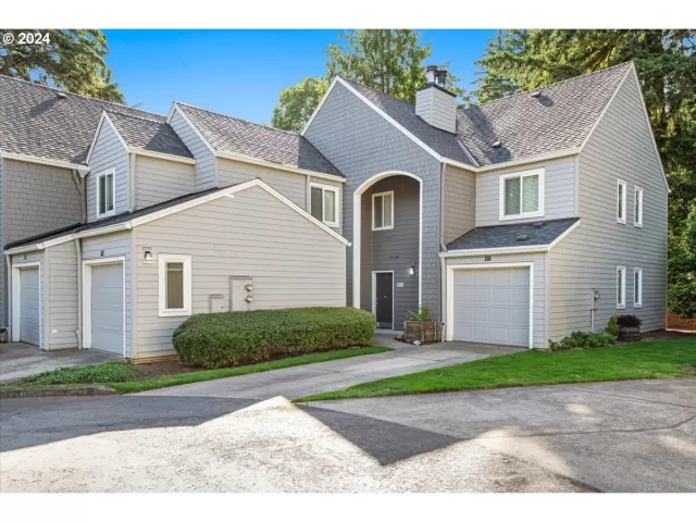 MLS: 24618155 Condo For Sale