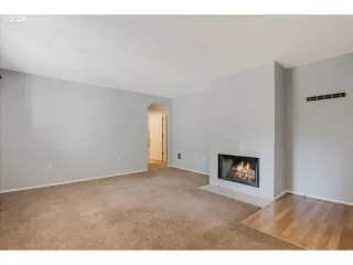 Photo #3: 24618155 Listing 