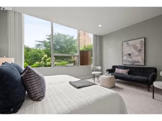 Photo #5: 24618507 Listing 