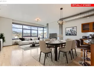 Photo #2: 24619628 Listing 