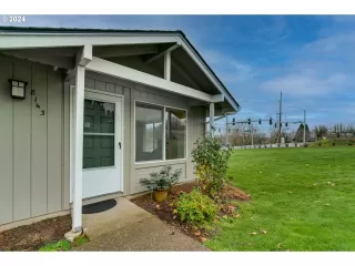 Photo #2: 24620011 Listing 