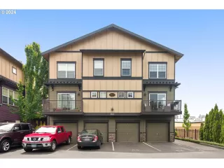 Photo #1: 24623952 Listing