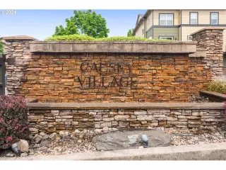 Photo #4: 24623952 Listing