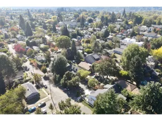 Photo #2: 24623963 Listing