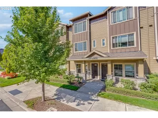 Photo #2: 24625420 Listing