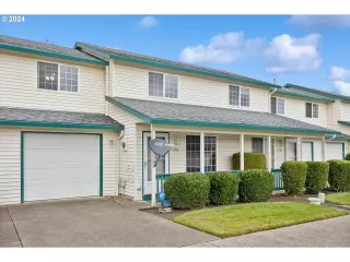 Photo #2: 24625455 Listing