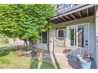 Photo #1: 24626197 Listing