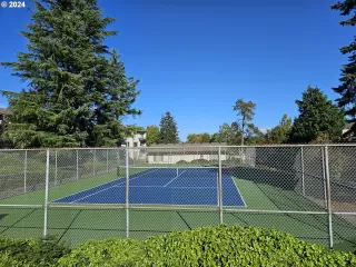 Photo #3: 24626197 Listing