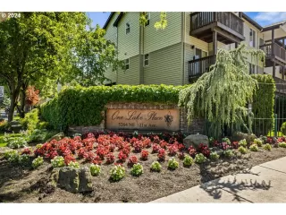 Photo #1: 24629469 Listing