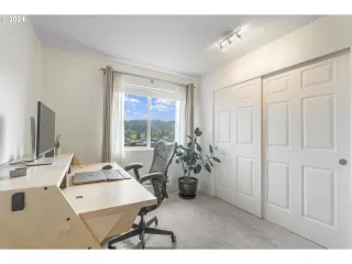 Photo #5: 24630060 Listing 