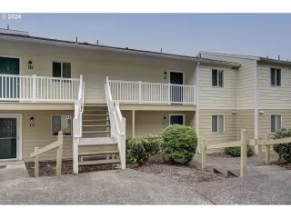 Photo #1: 24630621 Listing