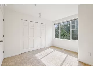 Photo #4: 24632812 Listing 