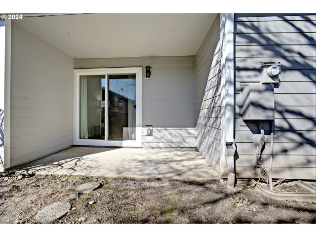 MLS: 24634259 Condo For Sale