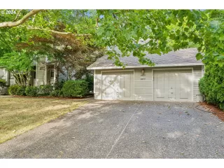 Photo #3: 24637199 Listing 