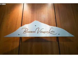 Photo #6: 24637244 Listing