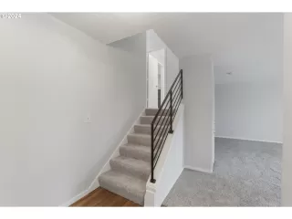 Photo #6: 24638244 Listing 