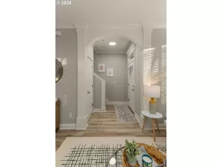 Photo #5: 24640081 Listing 