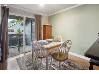 Photo #3: 24641796 Listing