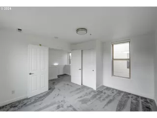 Photo #2: 24642898 Listing 