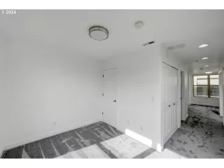 Photo #4: 24642898 Listing 