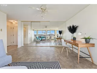 Photo #2: 24644532 Listing 