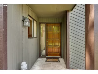 Photo #3: 24644636 Listing 