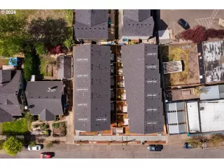 Photo #3: 24644929 Listing