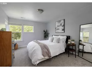 Photo #6: 24644970 Listing