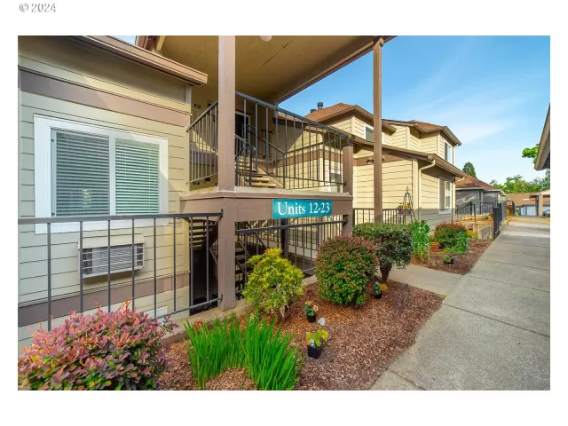 MLS: 24646911 Condo For Sale