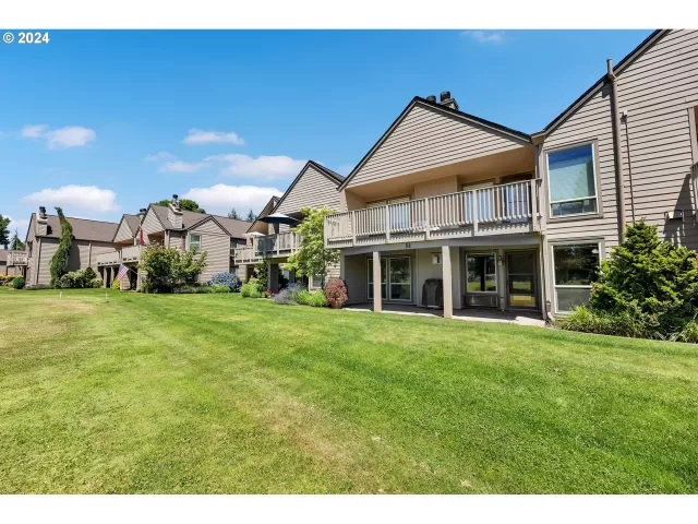 MLS: 24647352 Condo For Sale