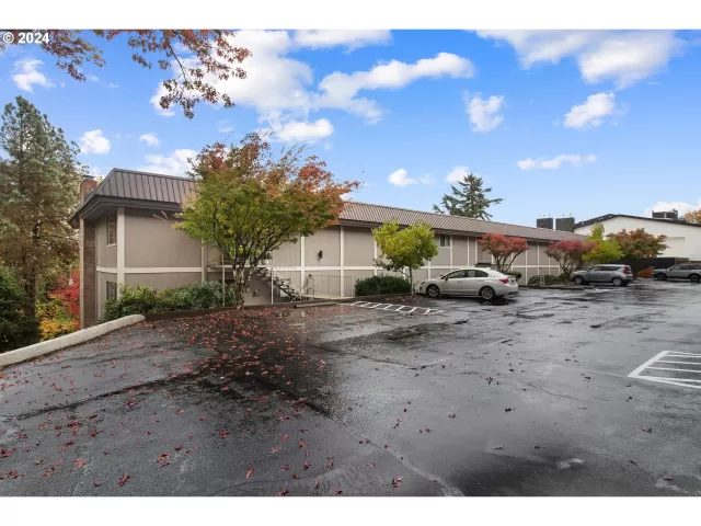 MLS: 24650145 Condo For Sale