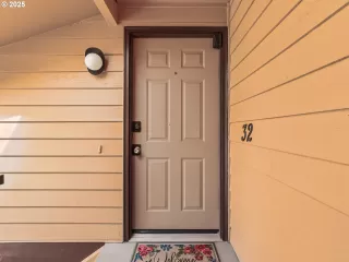 More Details about MLS # 246523127 : 621 SE 121ST AVE 32