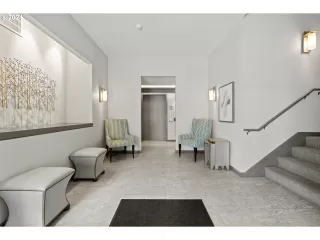 Photo #3: 24655636 Listing 