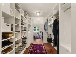 Photo #1: 24655754 Listing 