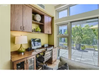 Photo #6: 24656019 Listing