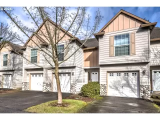 Photo #3: 24658351 Listing